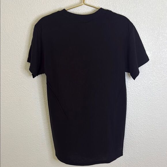 NEW- Five finger death punch Graphic T-Shirt- small - Picture 4 of 4